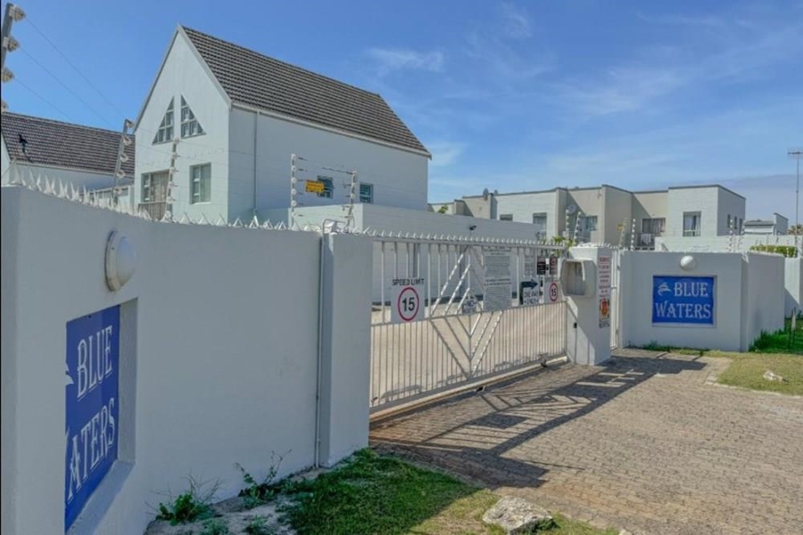 1 Bedroom Property for Sale in Table View Western Cape